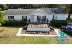 2493 4th Avenue, Alford, FL 32420 - MLS#R11125477