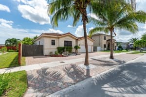 13454 SW 277th Lane, Homestead, FL 33032 - MLS#R11125486