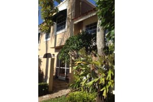 6601 Via Regina, Boca Raton, FL 33433 - MLS#R11125500