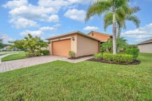 10366 SW Indian Lilac Trail, Port Saint Lucie, FL 34987 - MLS#R11125520