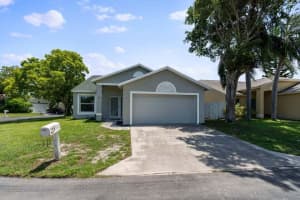 48 Bentwater Circle, Boynton Beach, FL 33426 Sold 01/01/26