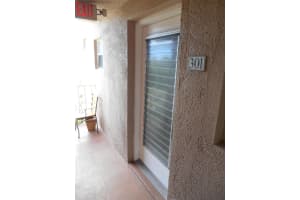 2615 NE 1st Court 301, Boynton Beach, FL 33435 - MLS#R11125533