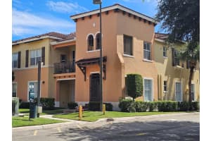 3545 Forest Hill Boulevard 15, Palm Springs