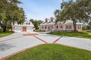 4151 Sw Sundown Lane, Palm City