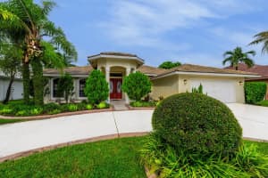221 Cypress Trace, Royal Palm Beach