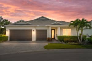642 SE Goldenrod Road, Port Saint Lucie, FL 34984 - MLS#R11125615