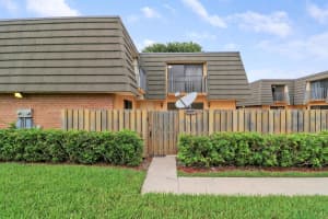 4208 42nd Way, West Palm Beach, FL 33407 - MLS#R11125628