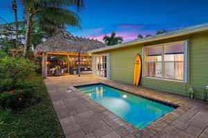 5 Beverly Road W, Jupiter, FL 33469 Sold 10/28/25