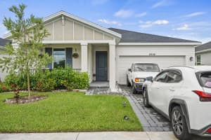 8906 Dahlia Cir, Port Saint Lucie, FL 34986 - MLS#R11125643
