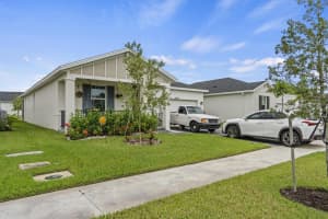 8906 Dahlia Cir, Port Saint Lucie, FL 34986 - MLS#R11125643