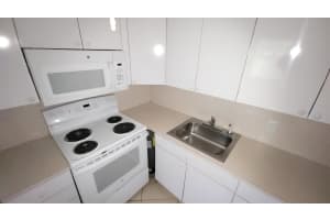 165 Canterbury G, West Palm Beach, FL 33417 - MLS#R11125675