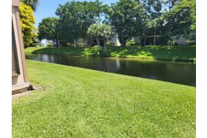 500 Crosswinds Drive F1, Greenacres, FL 33413 Sold 12/16/25