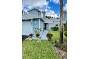 3841 Island Club Circle E, Atlantis, FL 33462 - MLS#R11125695