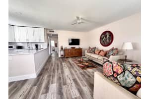 39 Dorset A, Boca Raton