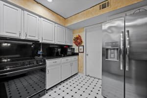 1562 SE Lynshire Court, Port Saint Lucie, FL 34952 Sold 12/23/25