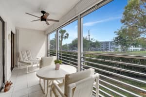 3154 Via Poinciana 211, Lake Worth, FL 33467 - MLS#R11125735