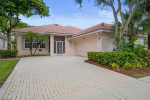 9150 Bay Harbour Circle, West Palm Beach, FL 33411 Sold 12/17/25