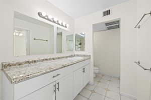 MLS# R11125774, West Palm Beach, Florida 33401