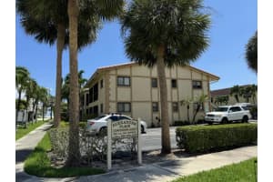 330 SE 19th Avenue E, Deerfield Beach, FL 33441 Sold 11/20/25