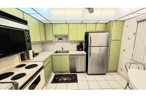 575 Oaks Lane 1010, Pompano Beach, FL 33069 - MLS#R11125793