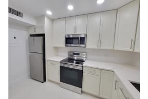 733 SE 1st Way 303, Deerfield Beach, FL 33441 - MLS#R11125796