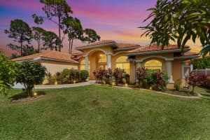 3625 SW Savona Boulevard, Port Saint Lucie, FL 34953 - MLS#R11125798