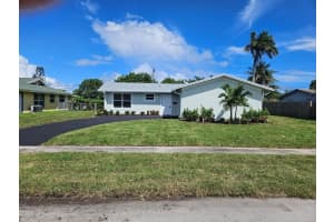 820 S Mangonia Circle, West Palm Beach, FL 33401 - MLS#R11125804