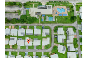 2081 SW 13th Terrace, Boynton Beach, FL 33426 - MLS#R11125817