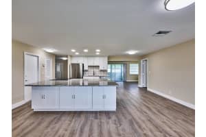 2081 SW 13th Terrace, Boynton Beach, FL 33426 - MLS#R11125817