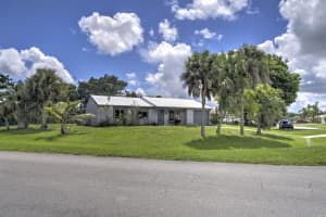337 SW Cherryhill Road, Port Saint Lucie, FL 34953 - MLS#R11125844