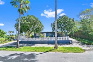 1032 W Jennings Street, Lantana, FL 33462 - MLS#R11125855