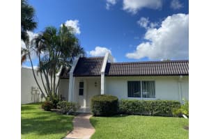 127 Lake Susan Drive, West Palm Beach, FL 33411 Sold 12/18/25