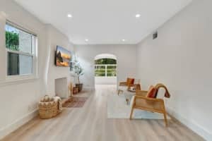 214 NE 9th Street, Delray Beach, FL 33444 Sold 10/23/25