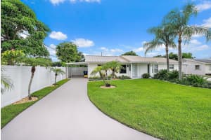 200 Anglers Circle, Jupiter, FL 33458 - MLS#R11125877