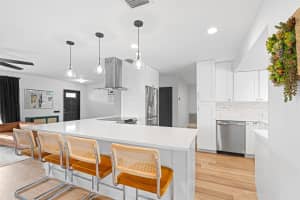 1039 NW 8th Street, Boca Raton, FL 33486 - MLS#R11125878