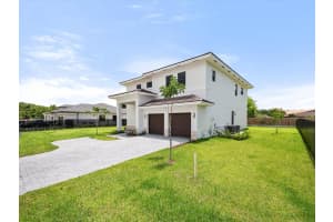 355 SW 87th Avenue, Miami, FL 33174 - MLS#R11125906