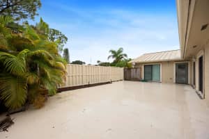 5518 Golden Eagle Circle, Palm Beach Gardens, FL 33418 - MLS#R11125932