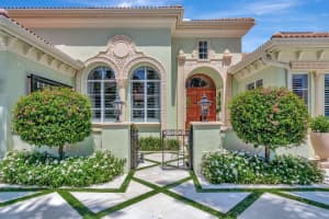 777 Harbour Isle Court, North Palm Beach, FL 33410 Sold 11/03/25