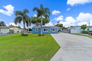 2876 Shawnee Road, West Palm Beach, FL 33406 Sold 11/20/25