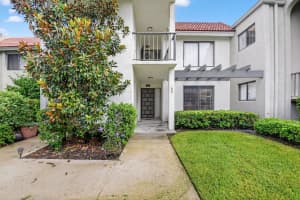 5560 Fairway Park Drive 102, Boynton Beach, FL 33437 - MLS#R11125968