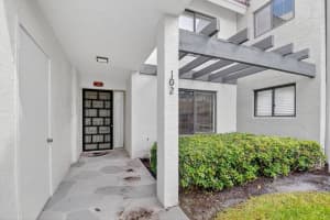 5560 Fairway Park Drive 102, Boynton Beach, FL 33437 - MLS#R11125968