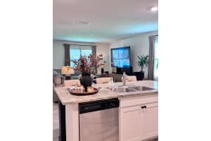 668 Old Country Road, Palm Bay, FL 32909 - MLS#R11126025