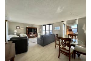 5420 N Ocean Drive 1006, Singer Island, FL 33404 - MLS#R11126029