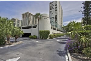 5420 N Ocean Drive 1006, Singer Island, FL 33404 - MLS#R11126029