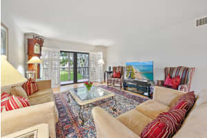 300 N A1a 201i, Jupiter, FL 33477 Sold 12/08/25