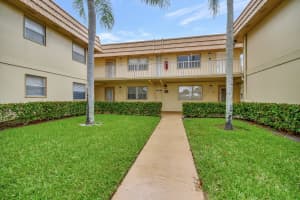 200 Saxony E, Delray Beach, FL 33446 Sold 12/01/25