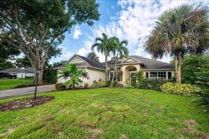 109 39th Drive, Vero Beach, FL 32968 - MLS#R11126067