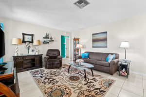 3589 La Aires Court A2, Greenacres, FL 33463 - MLS#R11126071