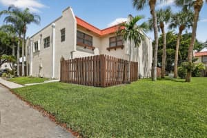 6264 Seven Springs Boulevard D, Greenacres, FL 33463 Sold 10/24/25