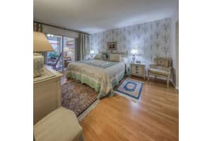 2728 Garden Drive, Lake Worth Beach, FL 33461 Sold 01/07/26